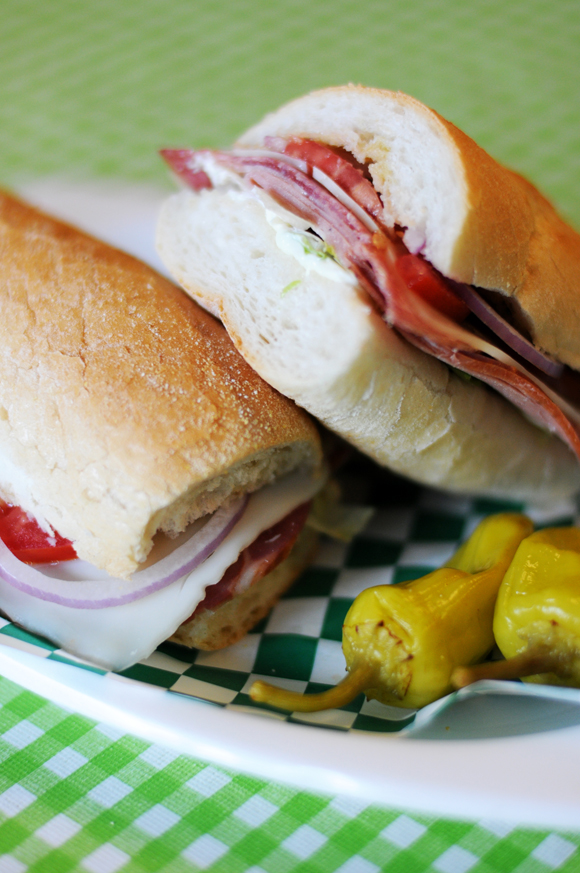 Fresco-Italian-Sandwich-Shoppe-13