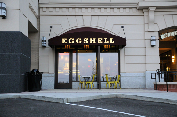 Eggshell-Bistro-01