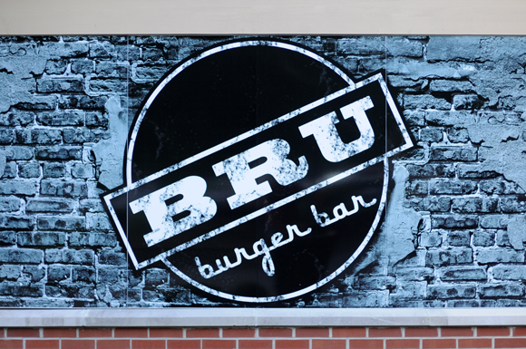 Bru-Bureger-Bar-01